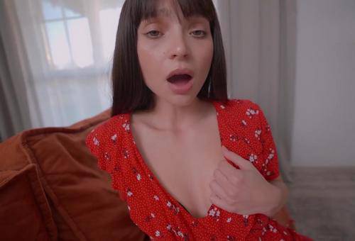 Нашла переписку, поняла что парень предал её и пошла мстить сексом с его другом